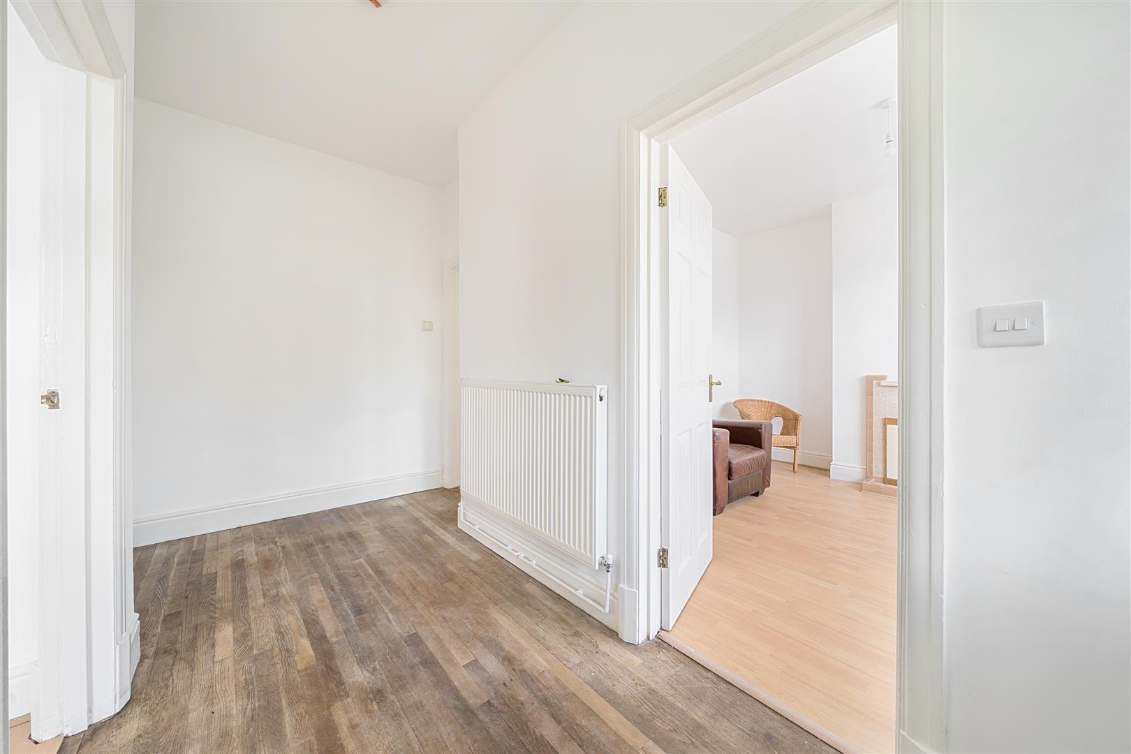 104 Gorseinon Road, Penllergaer, Swansea, SA4 9AB